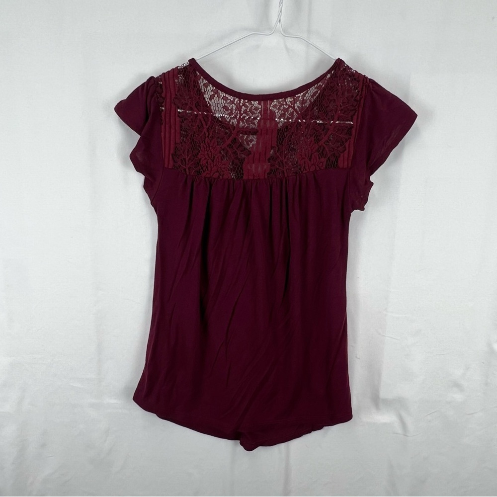 No Boundaries - Women’s Top - XS - Dark Red (Rust) - Lace
